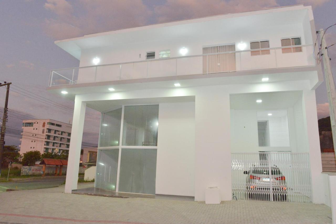 Sinha *