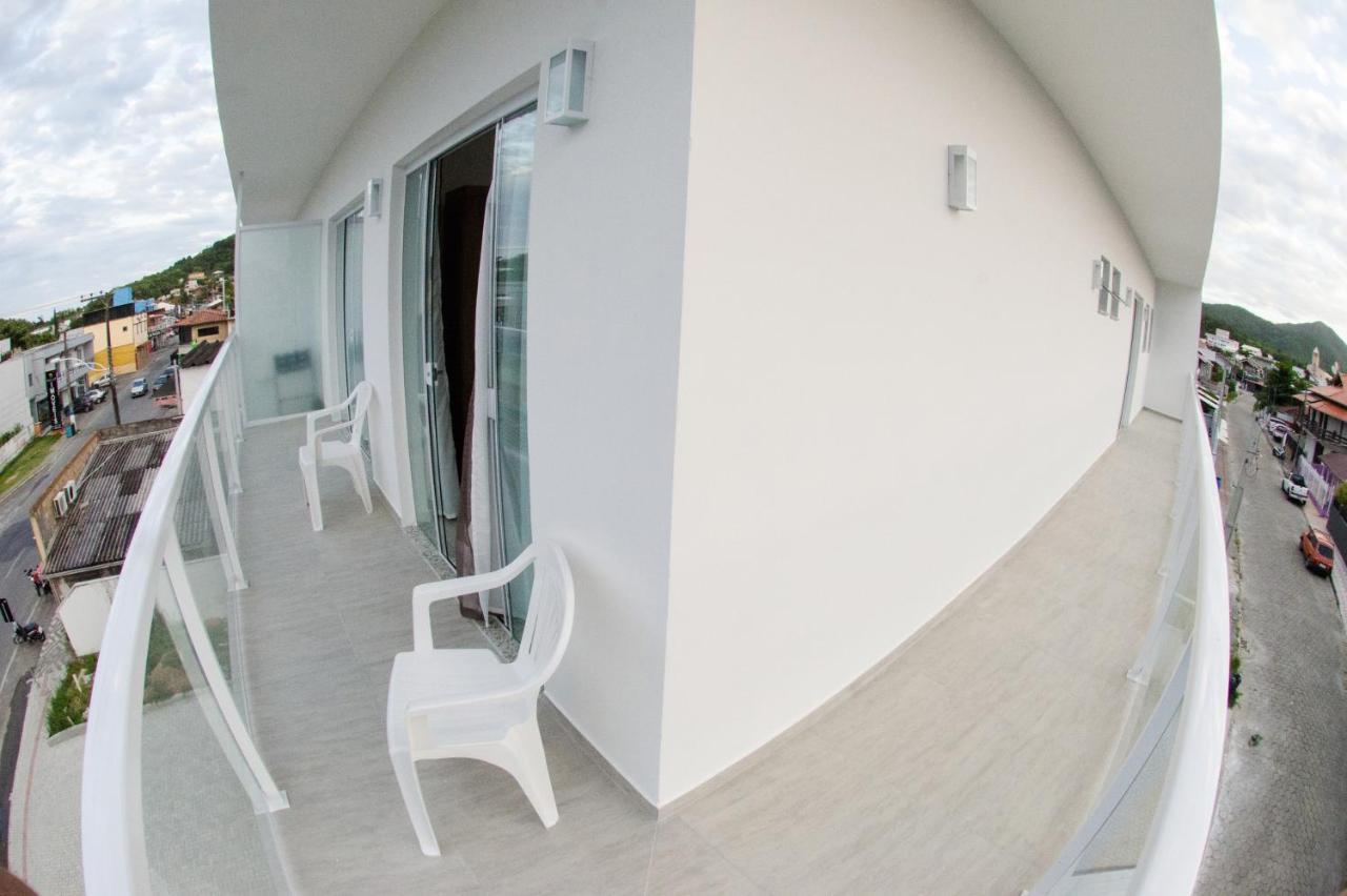 Apartment Sinha *